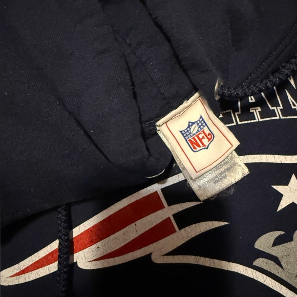 NFL New England Patriots Navy Hoodie - Picture 3 of 4